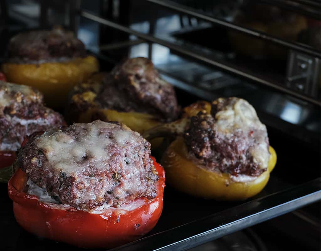 <p><strong>What if we told you that you</strong></p><p><strong>can serve 6 stuffed</strong></p><p><strong>﻿peppers in 300 seconds?</strong></p>