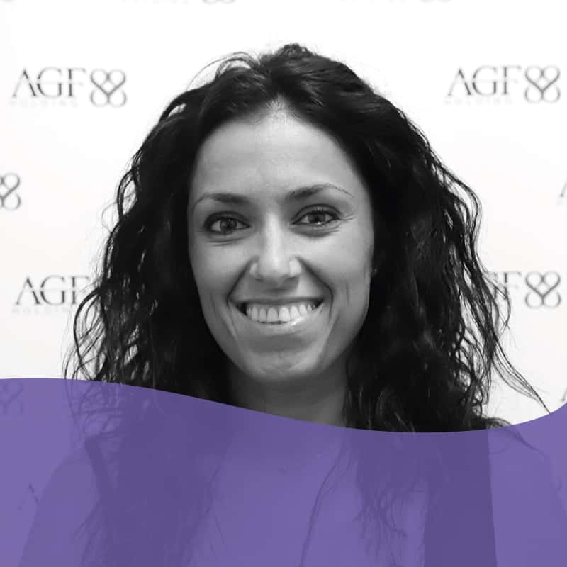 <strong style="color: rgb(255, 255, 255);">Elisa Castelli</strong>