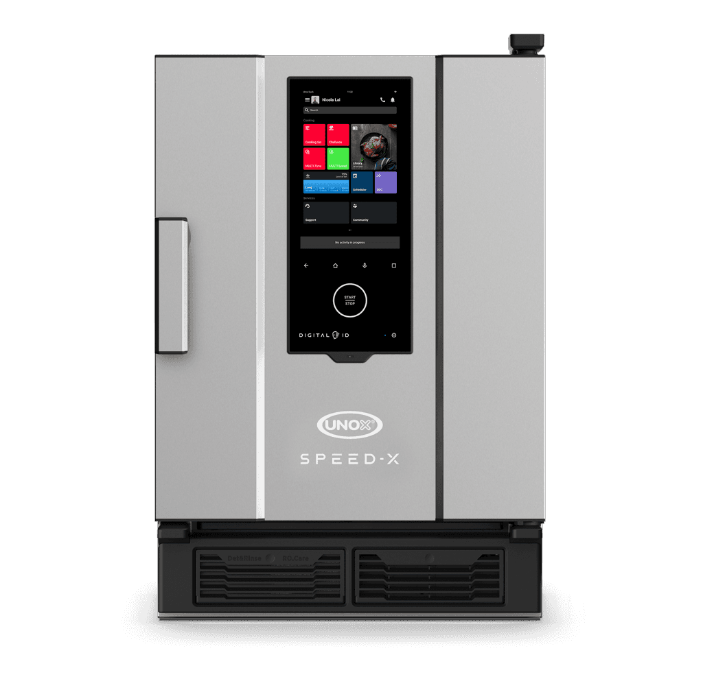5 nebo 10 vsuvů GN 2/3 (COMBI) Obrázek profesionální kombinovaný konvektomat se zrychleným pečením UNOX SPEED-X™ XEPA-0523-EXLN.