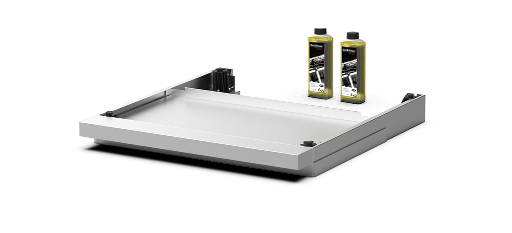 Unox It includes all the necessary parts for the correct installation of two stacked electric ovens and two bottles (1 liter each) of DET&Rinse™ ULTRA detergent UN 1824, 8, II - ADR LIMITED QUANTITY. XELQA-00EU-E-DR.