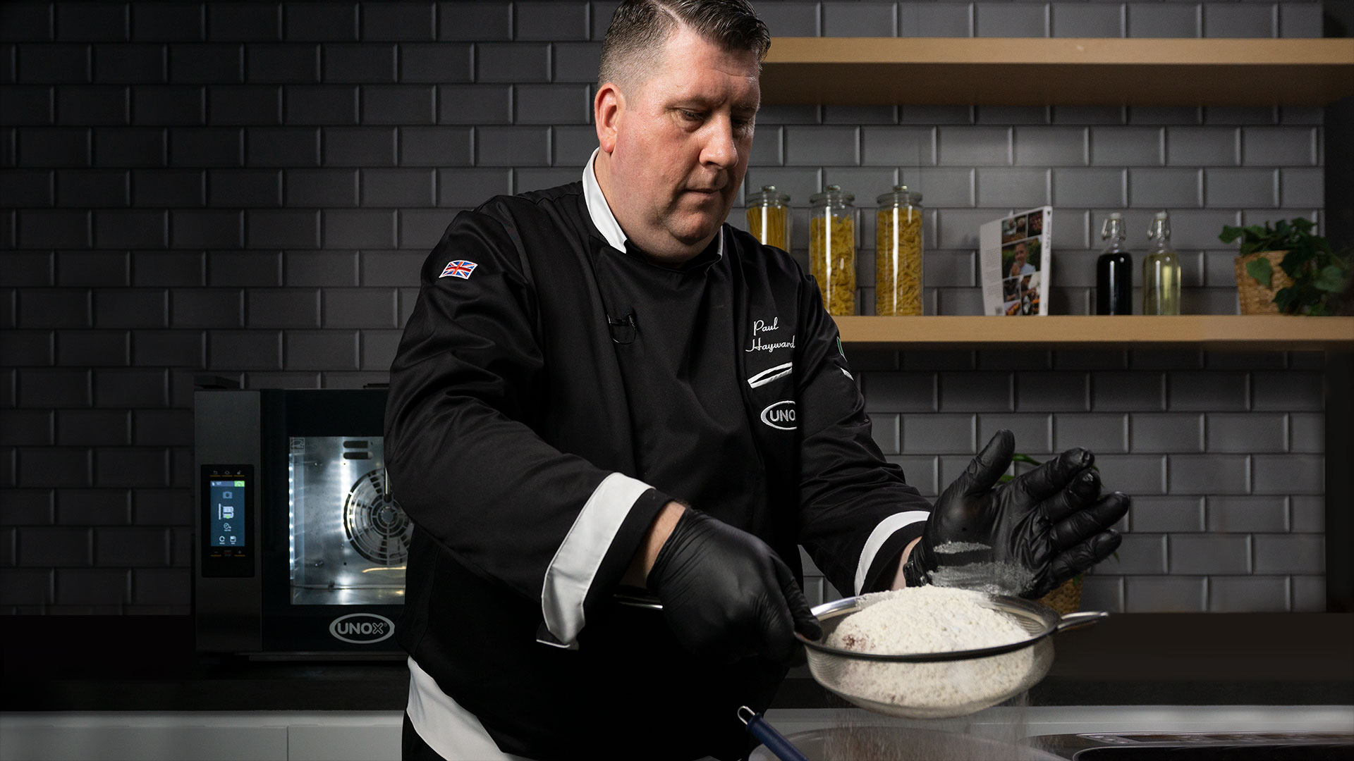 <strong>Chef Paul Hayward</strong>