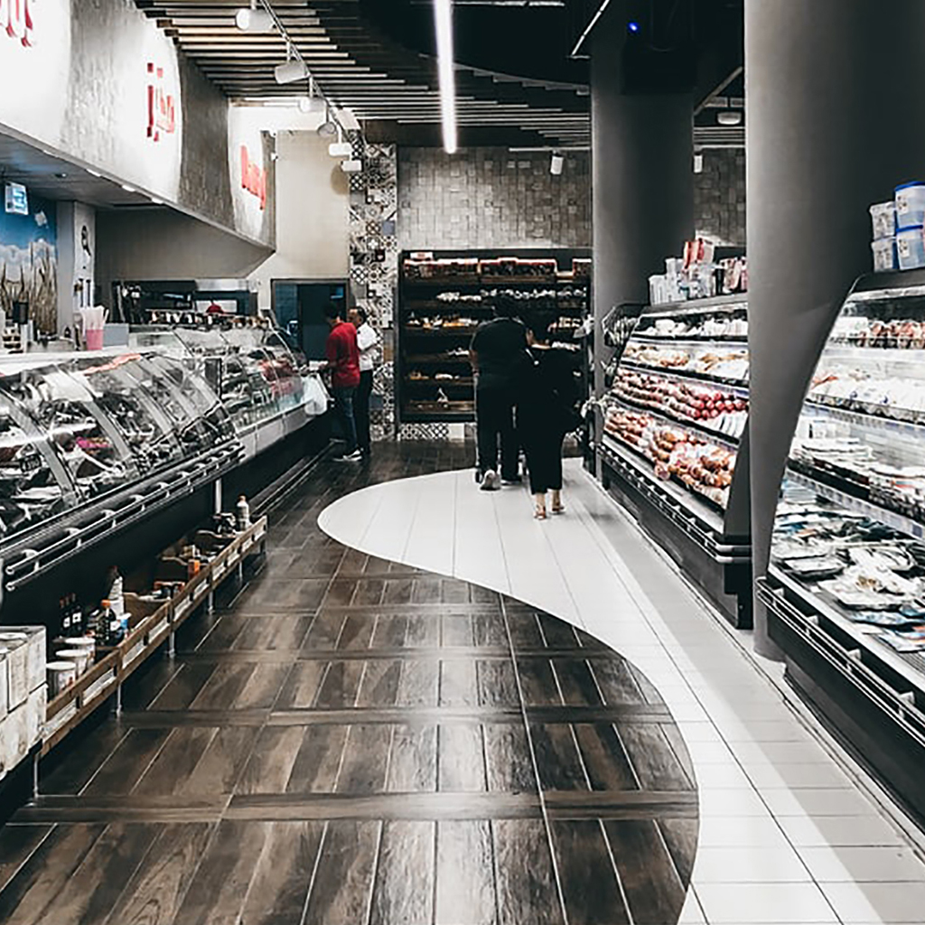 <strong>Supermarkets</strong>
